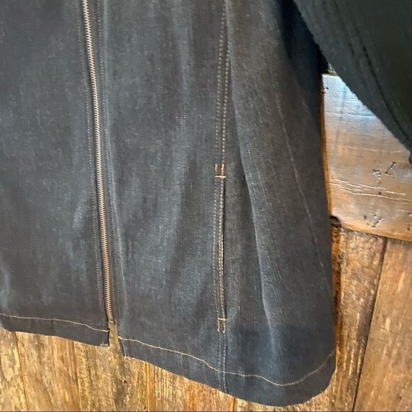 Denim & Co. M Black Denim Sweater Sleeves Full Zip Up Pockets Shacket - Picture 7 of 10